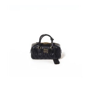 MIUMIU Medium Arcadie matelasse nappa Bag(HIGH-END GRADE)